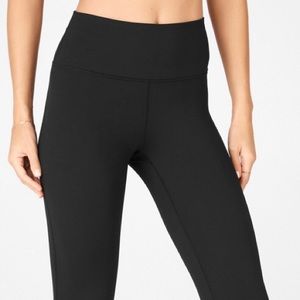 Fabletics XL black 7/8 PowerHold highrise leggings